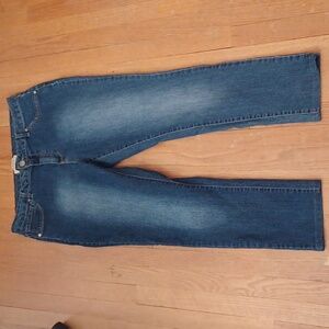 d. jeans  Sz.16 Women's Straight Leg Denim Jeggings. L-27.5".Rise 11" Dark Wash